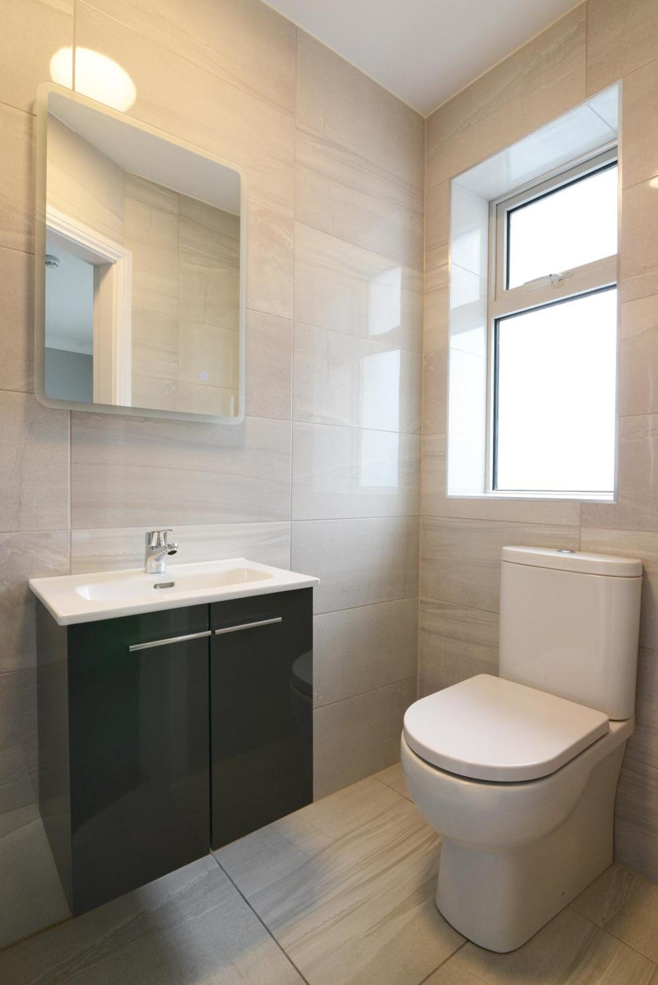 Urban Nest Townhouse Bed & Breakfast กัลเวย์ ภายนอก รูปภาพ